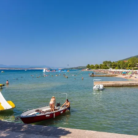 Ana * Crikvenica